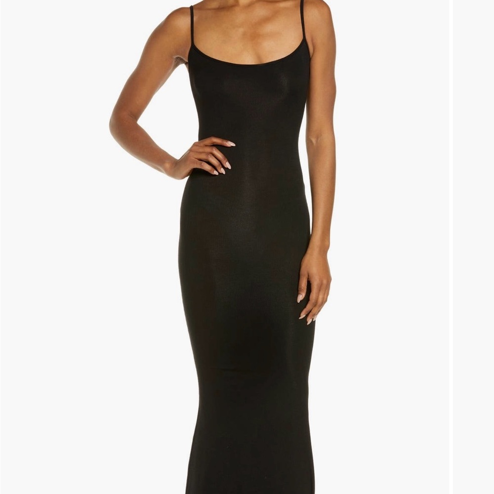 SKIMS Long Black Slip Dress Medium